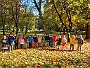 Spotkanie z jesieni - Wycieczka do parku - grupa Muchomorki