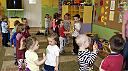 Zajcia o profilu taneczno-muzycznym „Roztaczone przedszkolaki” w grupie VIII - kwiecie