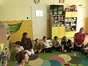 Jesienny stragan - zajcia w grupie III Integracyjnej z pracownikami Biblioteki Pedagogicznej