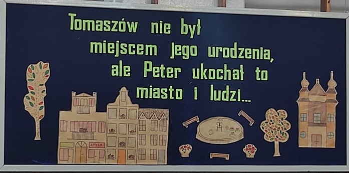 Gone czytanie ksiek doktora Janusza Petera w Szkole Podstawowej Nr 3