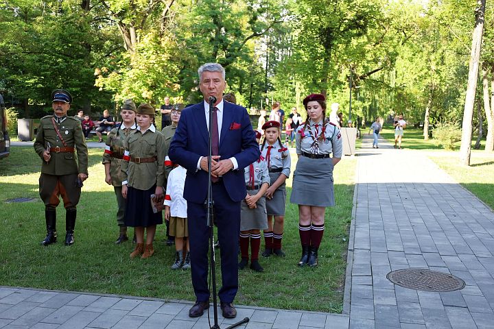 Obchody 78 rocznicy wybuchu Powstania Warszawskiego w Tomaszowie Lubelskim