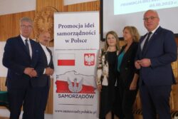 Promocja idei samorządności w Polsce