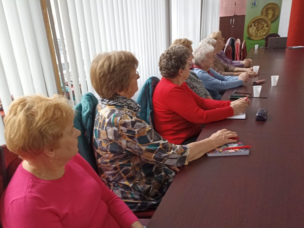 ZWIERZĘTA I ROŚLINY W LITERATURZE