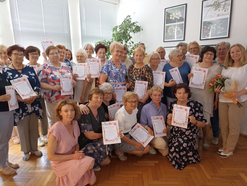 KREATYWNY SENIOR