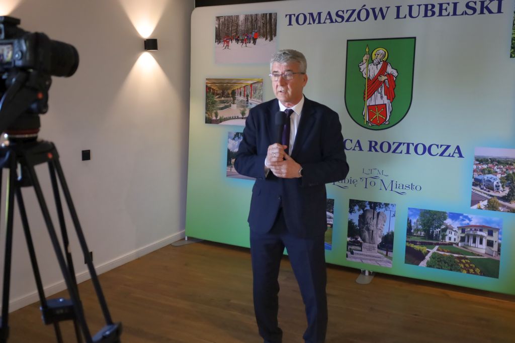 Projekt „Transgraniczne Roztocze – ochrona kompleksu przyrodniczego poprzez poprawę gospodarki ściekowej w mieście Tomaszów Lubelski i gminie Solonka”