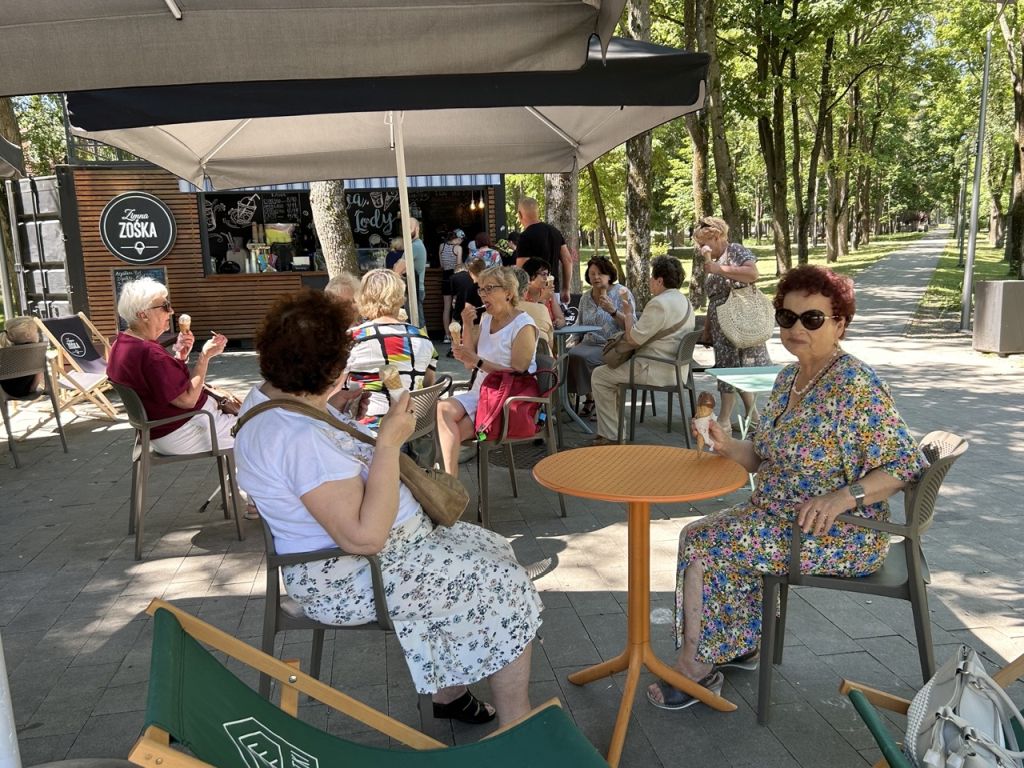 Wakacyjna gra miejska z seniorami