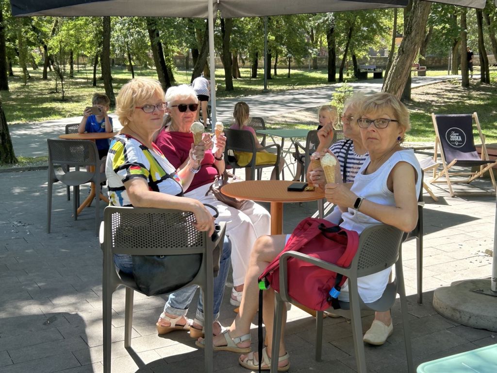 Wakacyjna gra miejska z seniorami