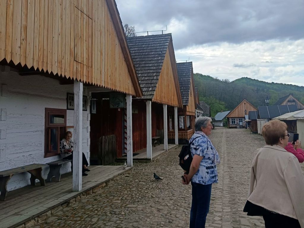 WYCIECZKA DO SANOKA